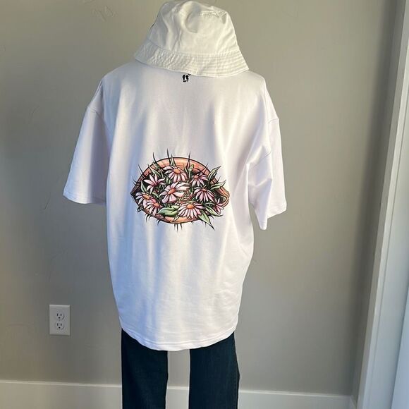 FT NFT T-Shirt & Bucket Hat Bundle-NWOT - Picture 6 of 8